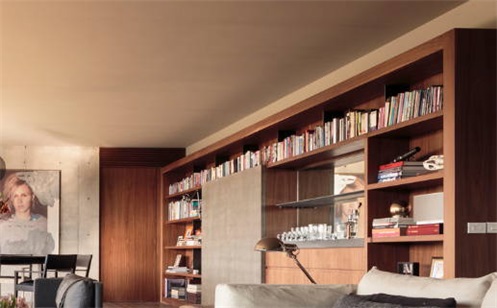 2031年05月30日乔迁黄历查询