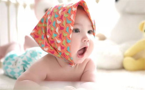 给刘姓男生宝宝起名必看：403个温柔甜美的好名字