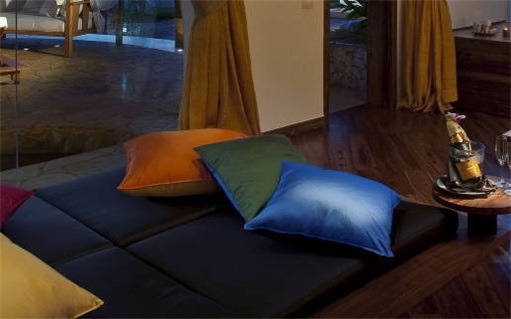 2031年10月15日装修黄历查询